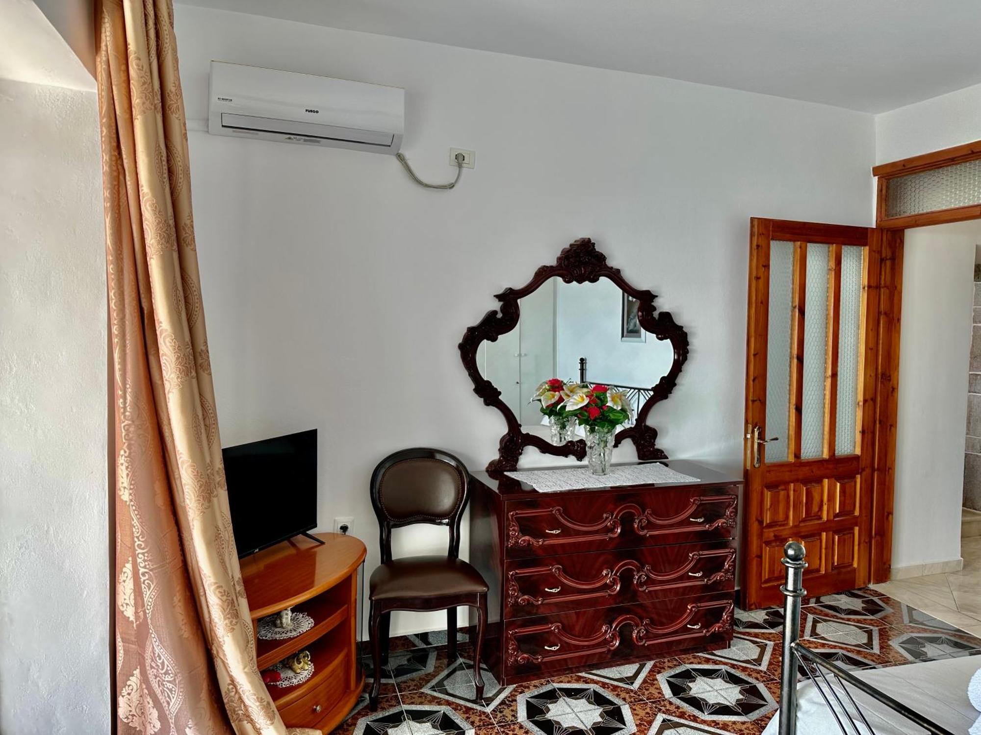 Villa Ksanthi Himarë Exterior foto